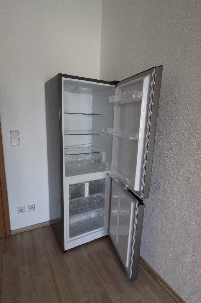 Kühl / Gefrierschrank