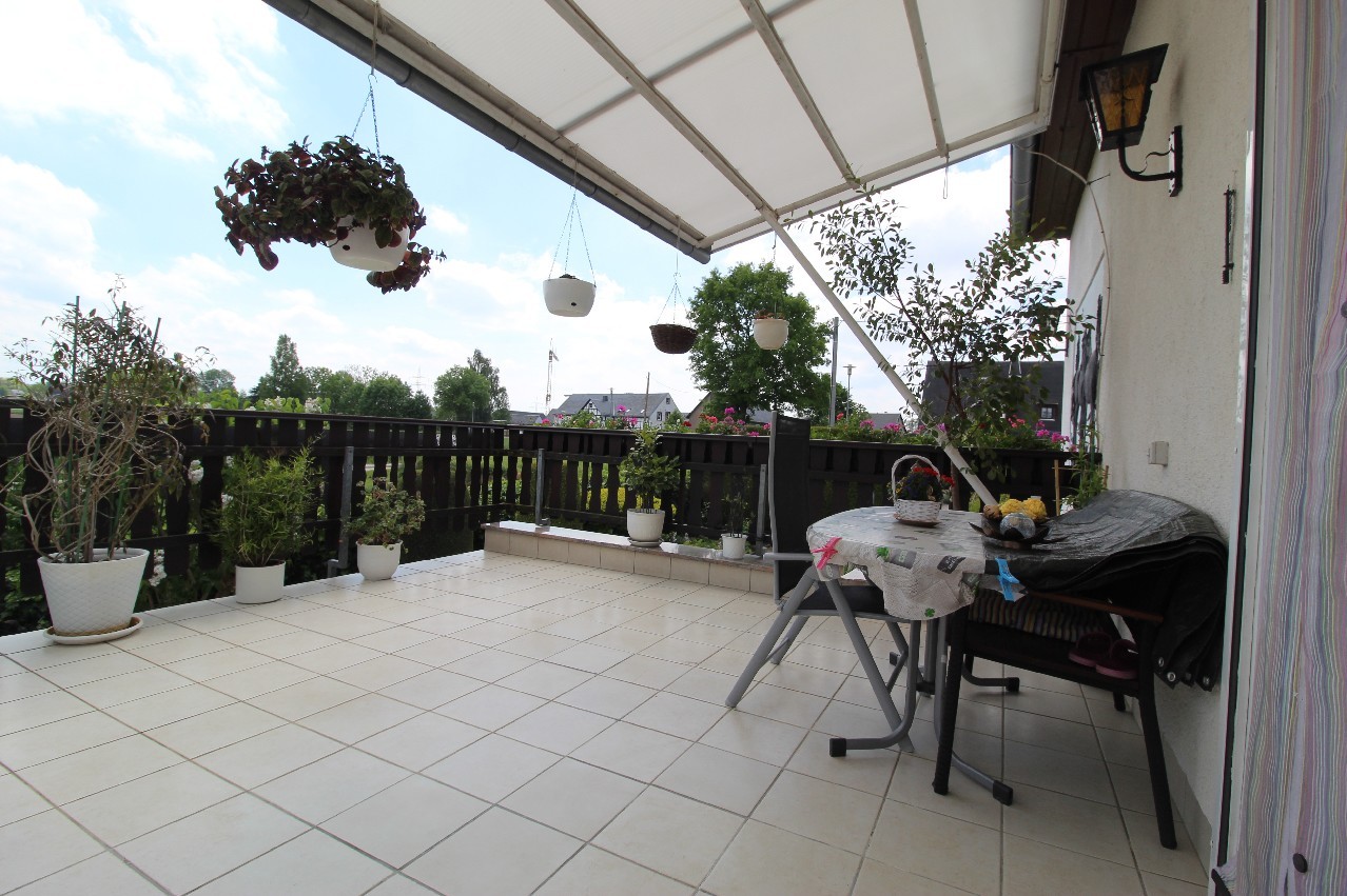 Terrasse am Wohnzimmer