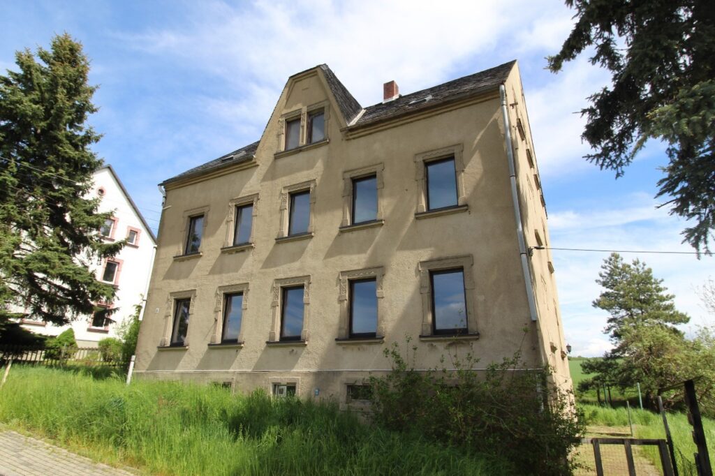 Mehrfamilienhaus im Grünen