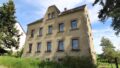 Mehrfamilienhaus im Grünen