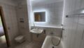Bad mit Wanne
